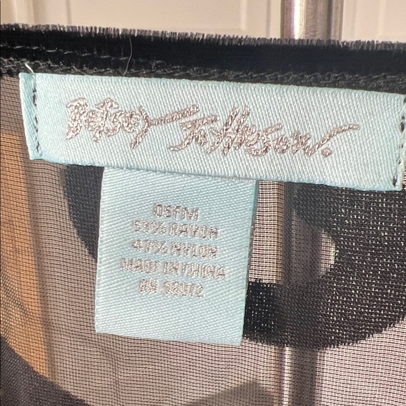 Betsey Johnson Kimono - Black Velvet Red Roses Fringe - One Size - Picture 2 of 7